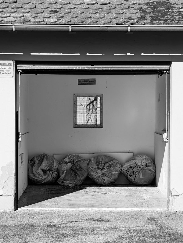 Dalle sol pour garage : durable, facile à poser et personnalisé